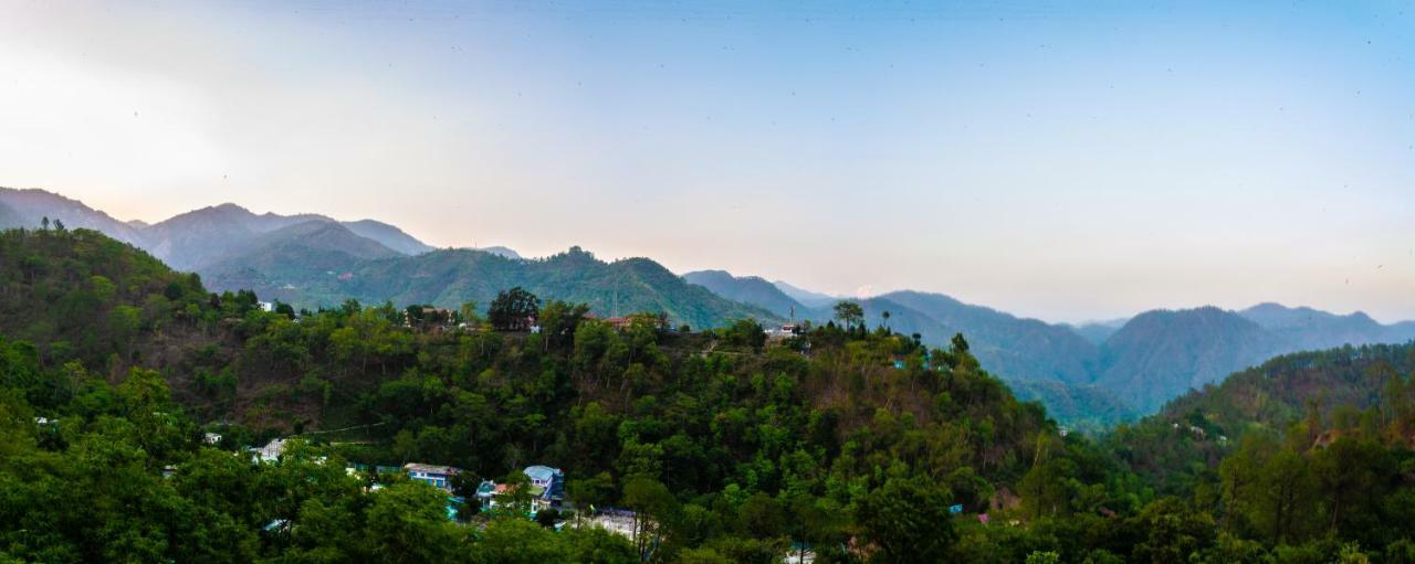 Cygnett Resort Mountain Breeze Nainital Exteriér fotografie